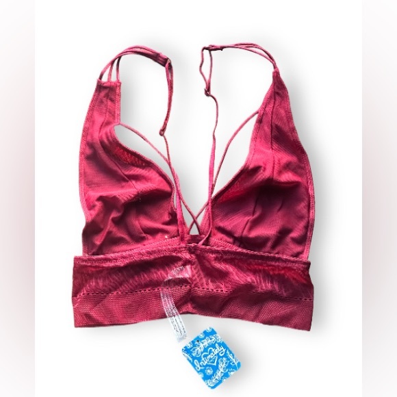 NWT XS Can't Be Tamed Bra, Wine
By Free People 🔥Sold Out Size🔥 Wine Color - Picture 6 of 6